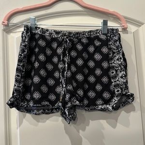 Pink Republic Comfy Shorts, Size Large, Black/White